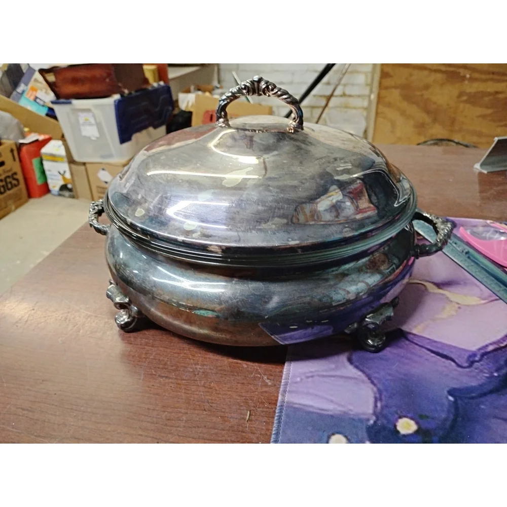 TOWLE, Silver Plate Round Covered Casserole, Footed